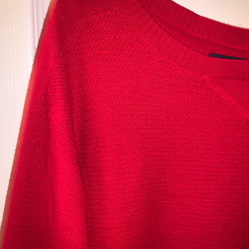 American eagle sweater